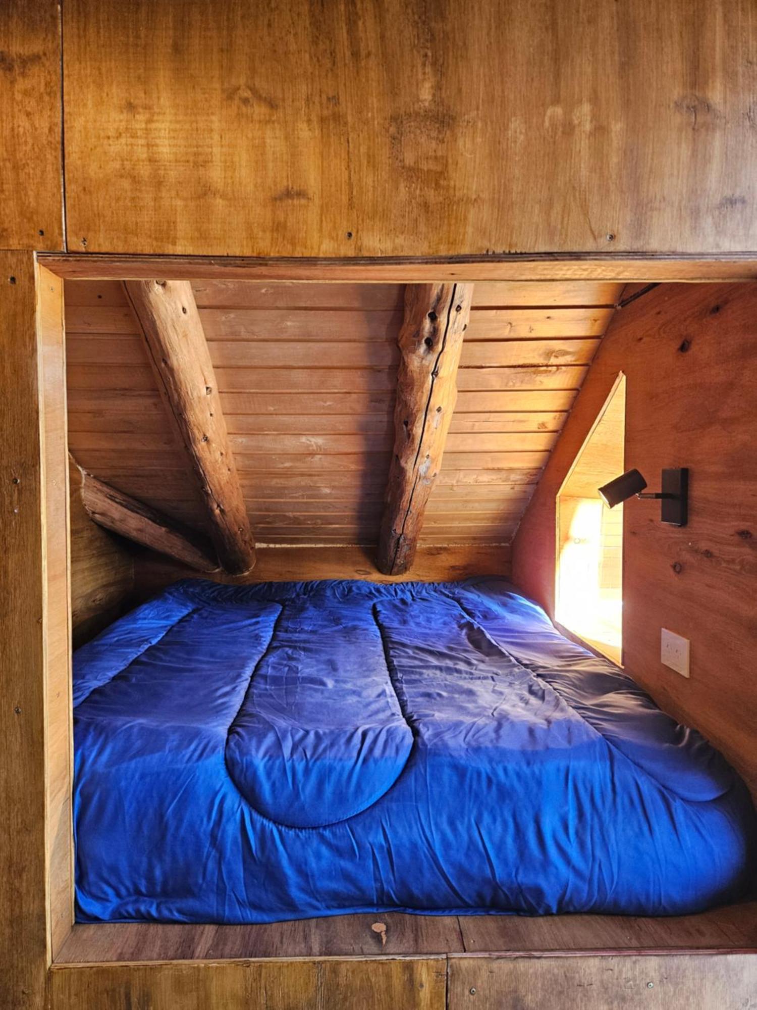Hostel Capsula Refugio Oeste San Carlos de Bariloche Exterior photo